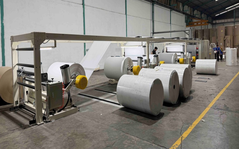 Máquina Cortadora de Bobinas de Papel en Hojas a Medida para Papel Alimentario y Envoltorios de Hamb